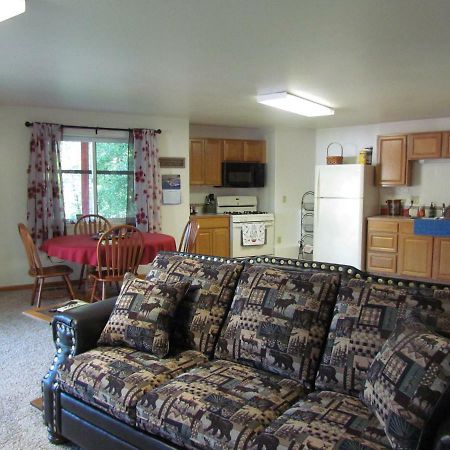 Peaceful 3 bdrm Alaskan getaway Villa Wasilla Bagian luar foto