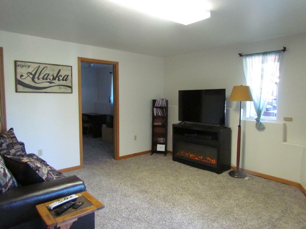 Peaceful 3 bdrm Alaskan getaway Wasilla Bagian luar foto